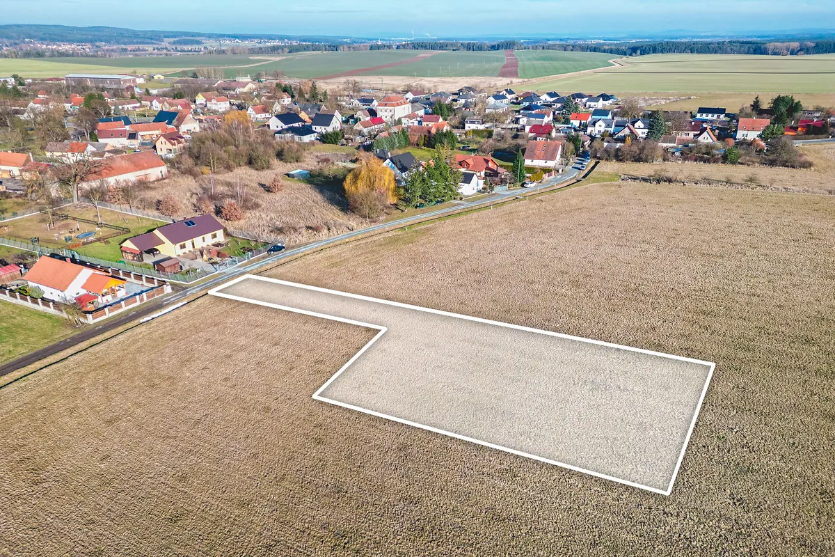 Prodej stavebního pozemku 2121 m²